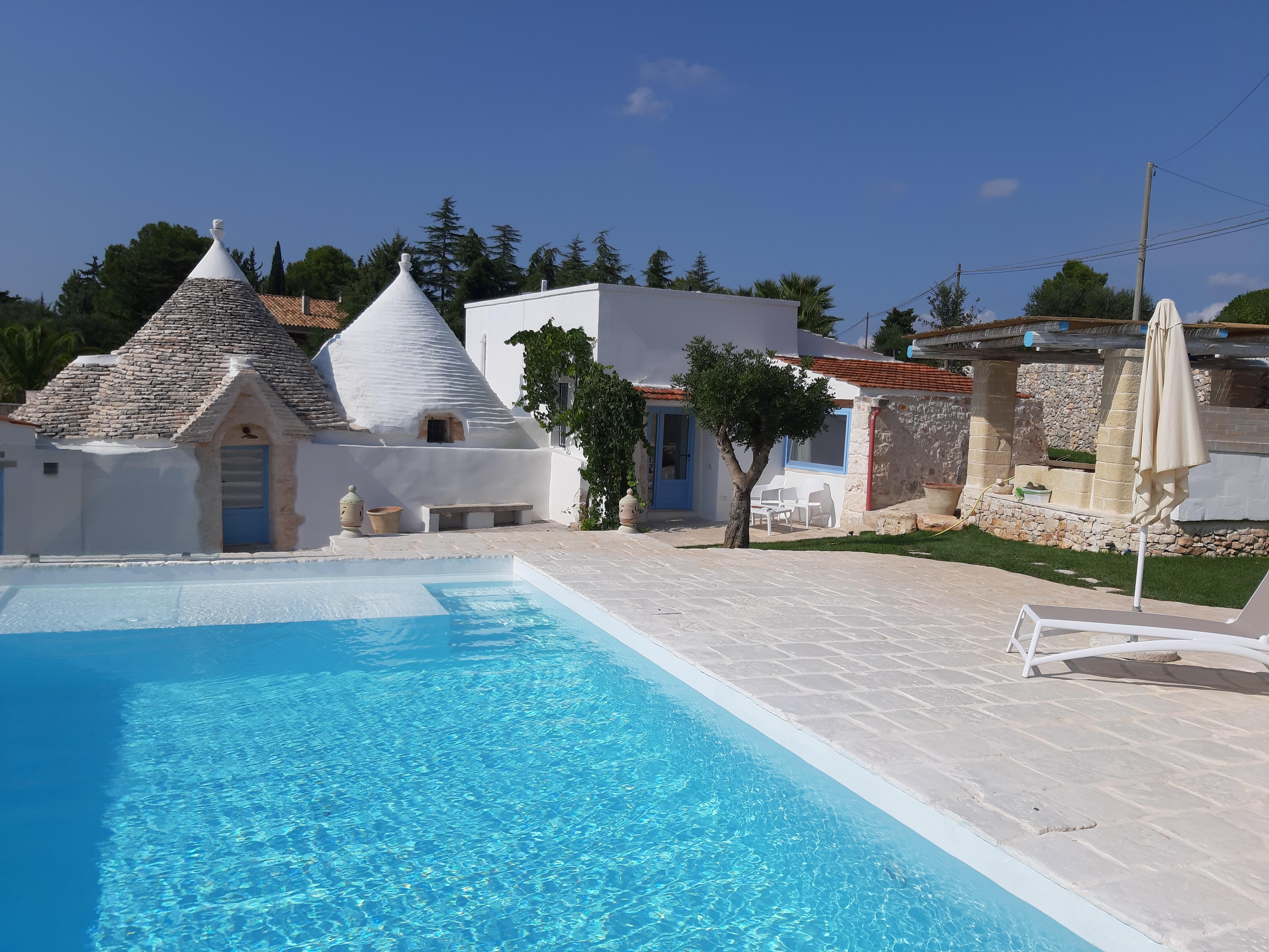 לינה וארוחת בוקר פוטיניאנו Trulli Terra Magica מראה חיצוני תמונה