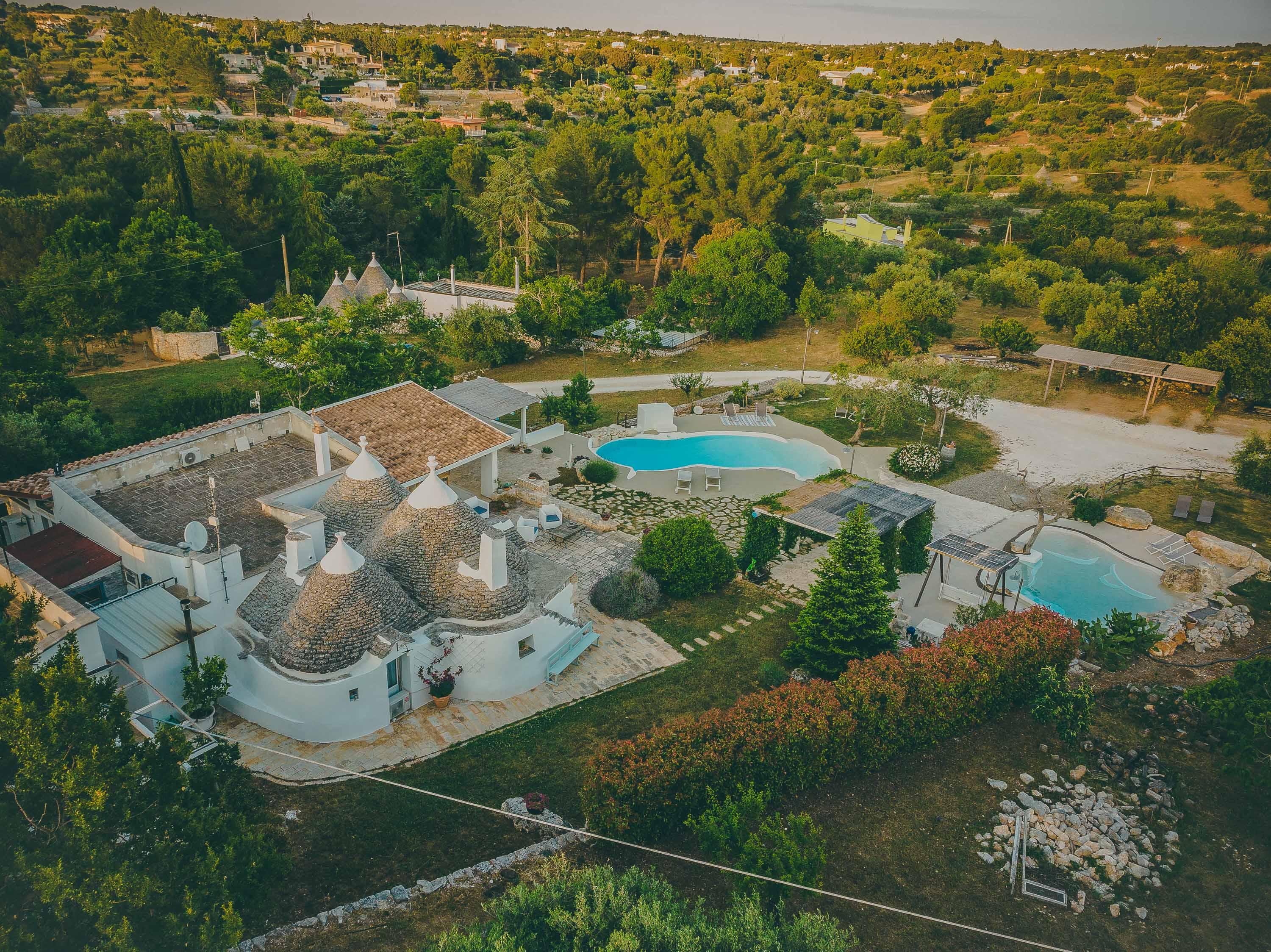 לינה וארוחת בוקר פוטיניאנו Trulli Terra Magica מראה חיצוני תמונה