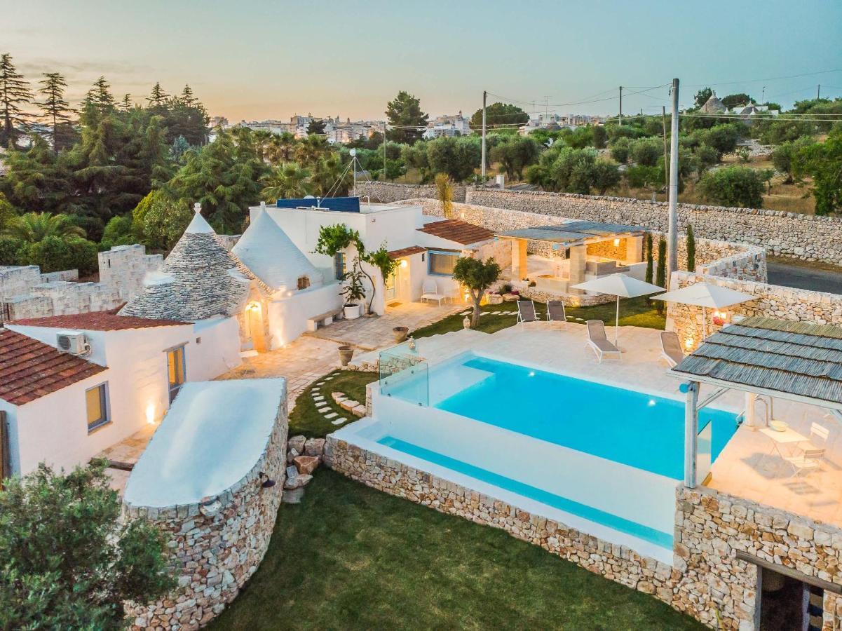 לינה וארוחת בוקר פוטיניאנו Trulli Terra Magica מראה חיצוני תמונה