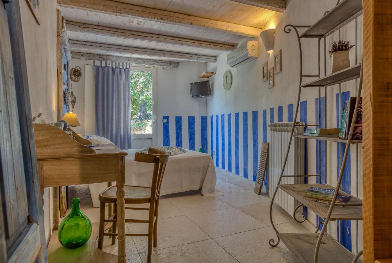 לינה וארוחת בוקר פוטיניאנו Trulli Terra Magica מראה חיצוני תמונה
